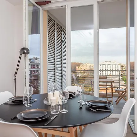 Trastevere Modern Terraced Appartement