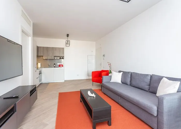 Trastevere Modern Terraced