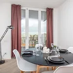 Trastevere Modern Terraced Apartment *